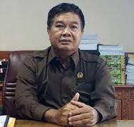 Ketua DPRD Kabupaten Kutai Barat, Ridwai, meminta agar mengevaluasi kinerja Kepala Dinas Pendidikan dan Kebudayaan (Kadisdikbud) Kubar, Robert Bandarsyah. Senin (30/6/2025)