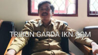 Ketergan foto: Camat Mook Manar Bulatn, Pit Anugerah angkat tangan mempasilitasi Petinggi Kampung Tondoh, Rendi Saputra terkait keputusan PTUN Banjarmasin untuk mengangat Kembali Andinul sebagai Sekretaris Desa Kampung Tondoh yang diberhentikan secara sepihak oleh Petinggi Tondoh, Rendi Saputra. Penulis : Johansyah, Senin (11/08/2025).